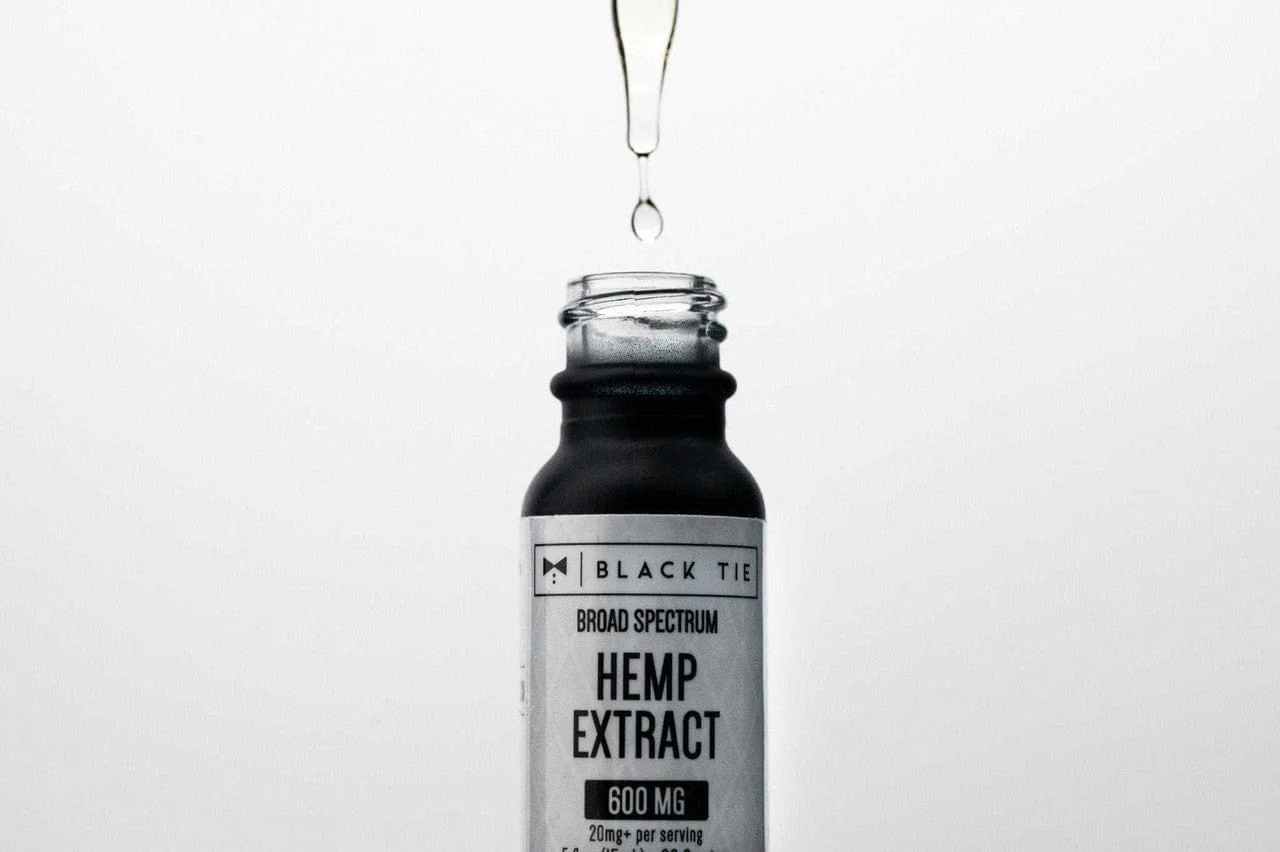Broad Spectrum Tincture Unflavored (600mg) - Image 4